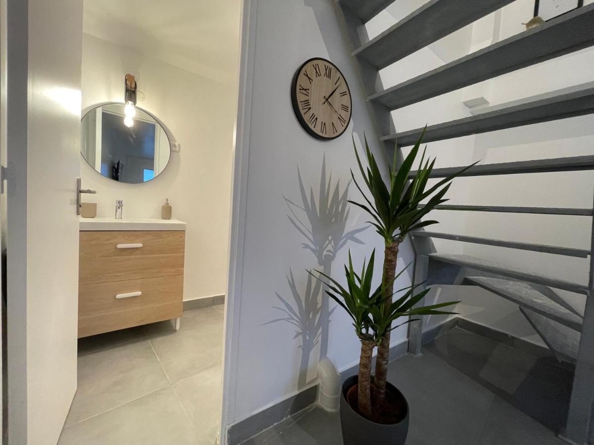 Superbe T3 Duplex Proche Paris & Disneyland Ozoir-la-Ferrière Kültér fotó